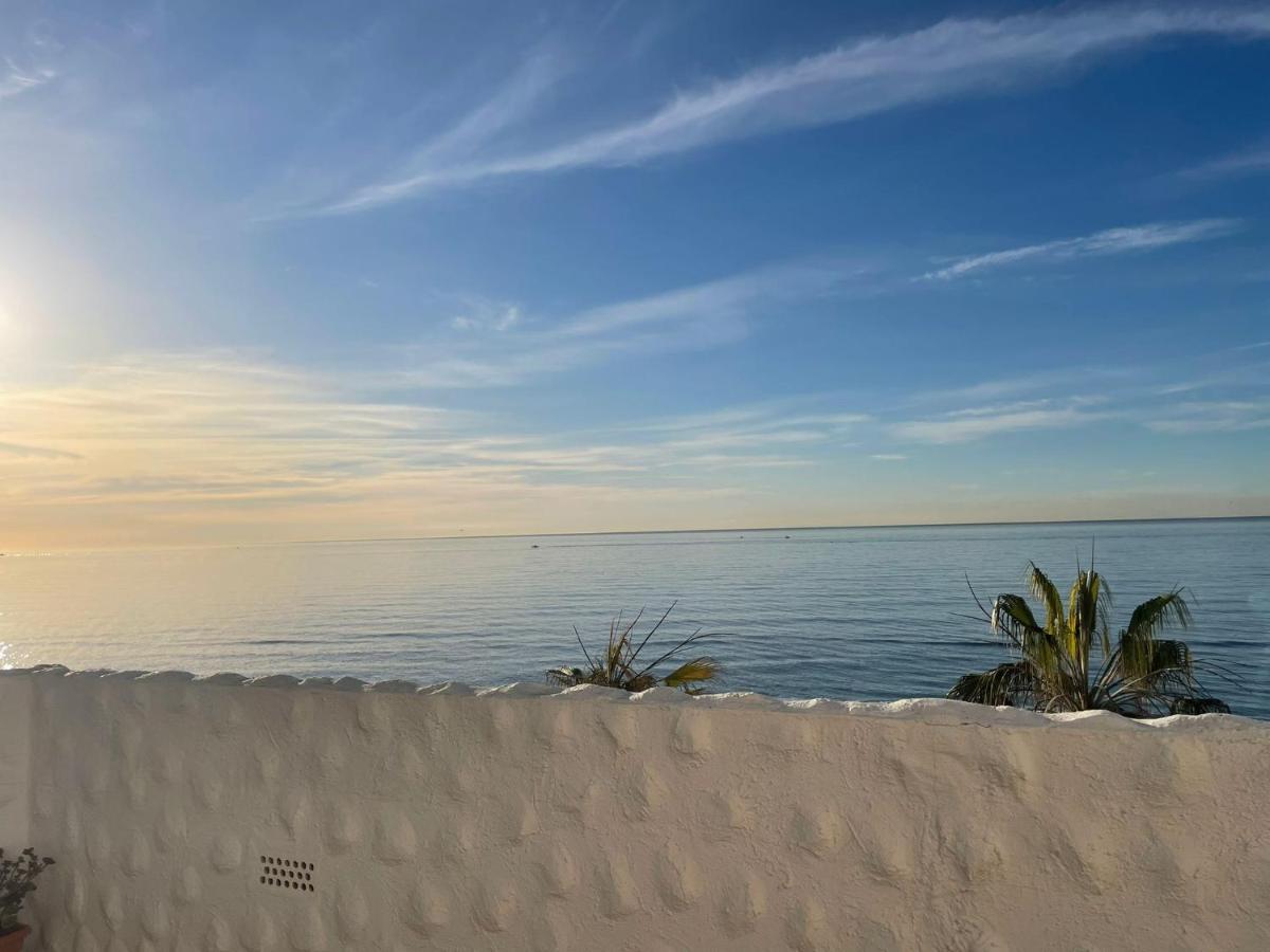 Atico Sobre El Mar Appartement Benajarafe Buitenkant foto