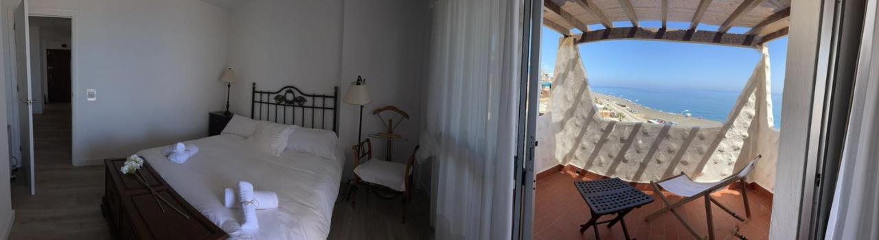 Atico Sobre El Mar Appartement Benajarafe Buitenkant foto